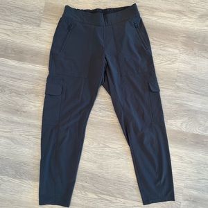 Athleta cargo pant, size 6, dark grey